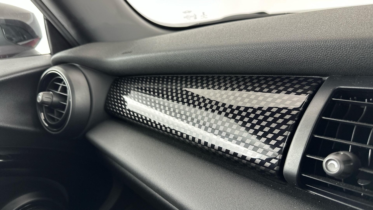 Used MINI Hatch 2020 for sale - 77495753: Photo 32