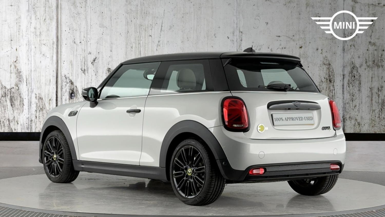 Used MINI Hatch 2022 for sale - 76832840: Photo 2