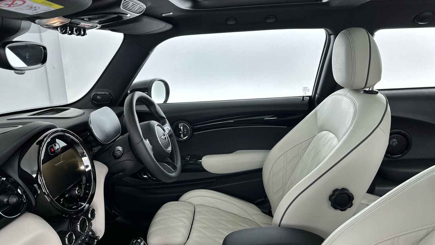 Used MINI Hatch 2022 for sale - 76832840: Photo 25