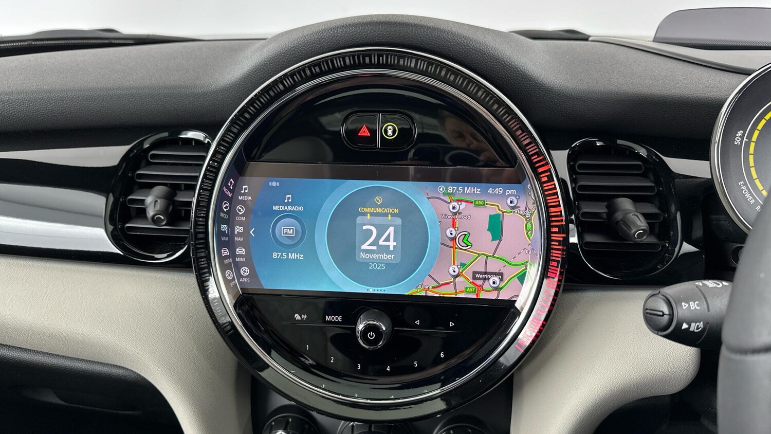 Used MINI Hatch 2022 for sale - 76832840: Photo 8