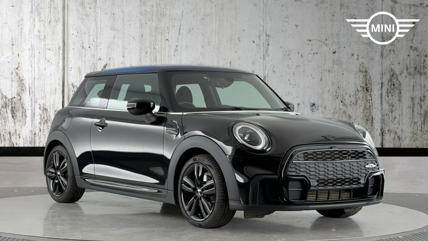 Used MINI Hatch 2022 for sale - 76760356: Photo 1