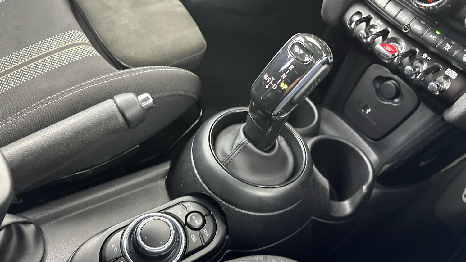 Used MINI Hatch 2022 for sale - 76760356: Photo 10