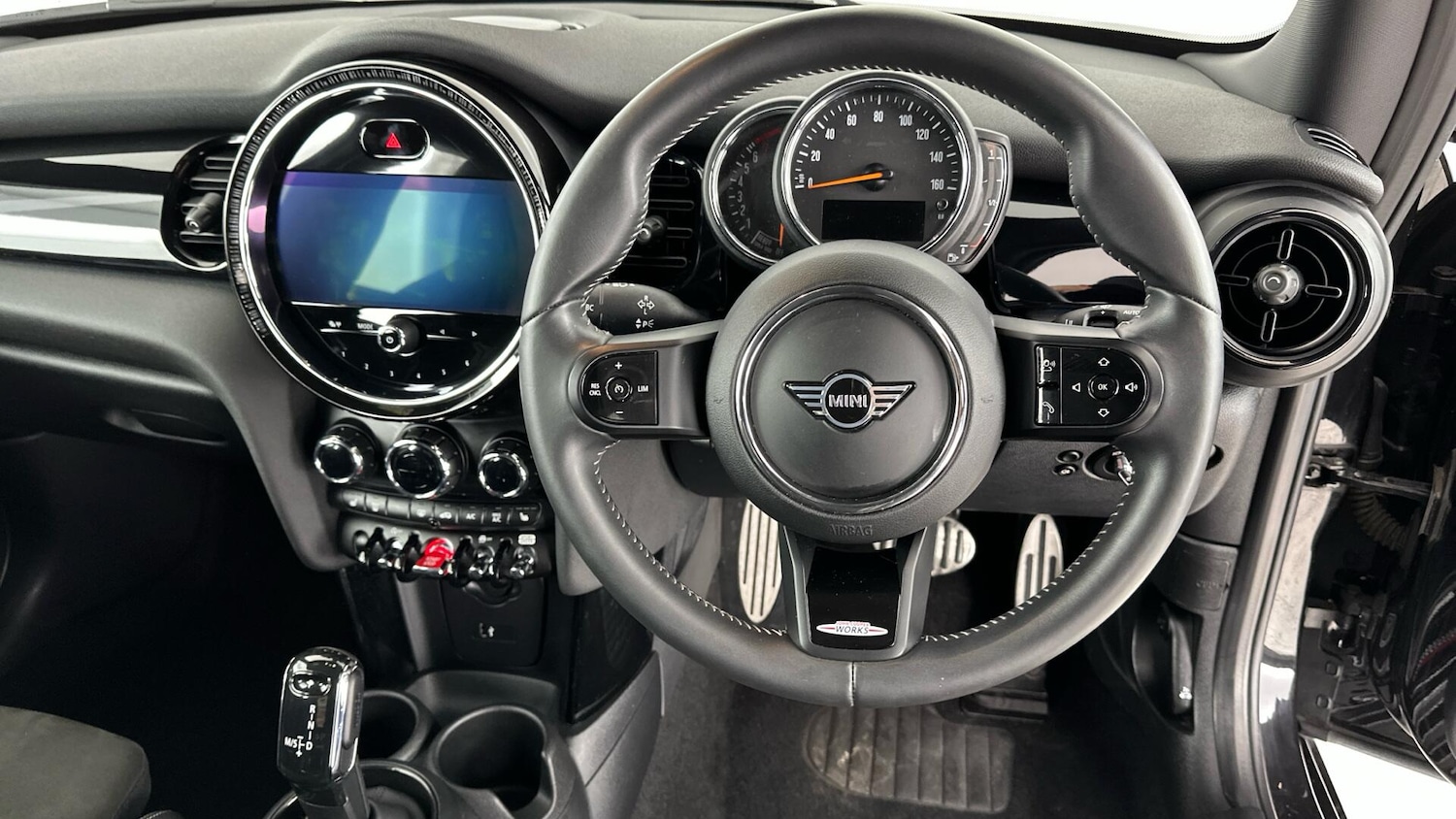 Used MINI Hatch 2022 for sale - 76760356: Photo 5