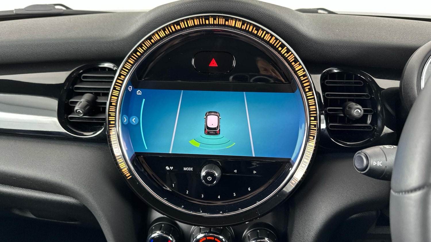 Used MINI Hatch 2022 for sale - 76760356: Photo 8