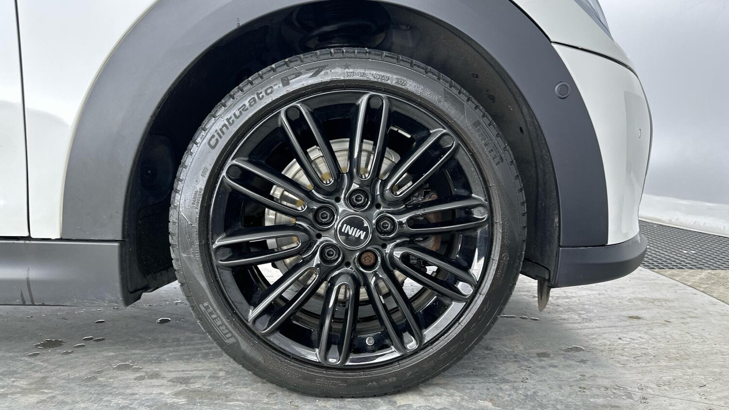 Used MINI Convertible 2023 for sale - 76781296: Photo 14