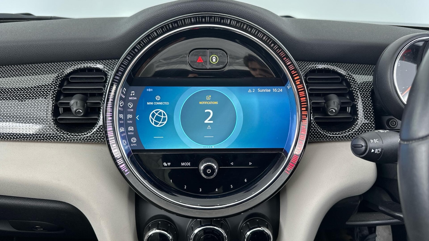 Used MINI Convertible 2023 for sale - 76781296: Photo 8