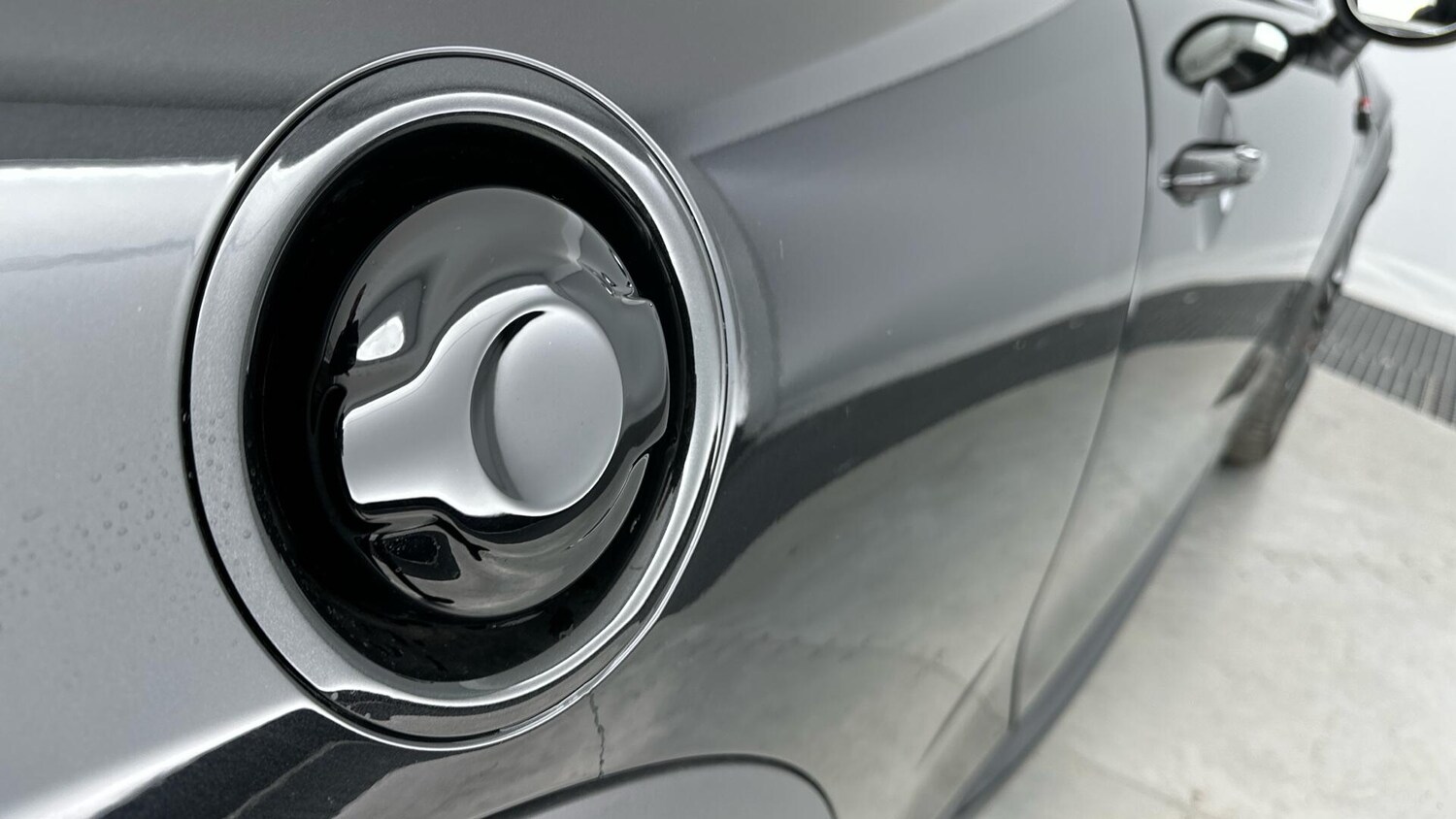 Used MINI Convertible 2023 for sale - 76760497: Photo 28