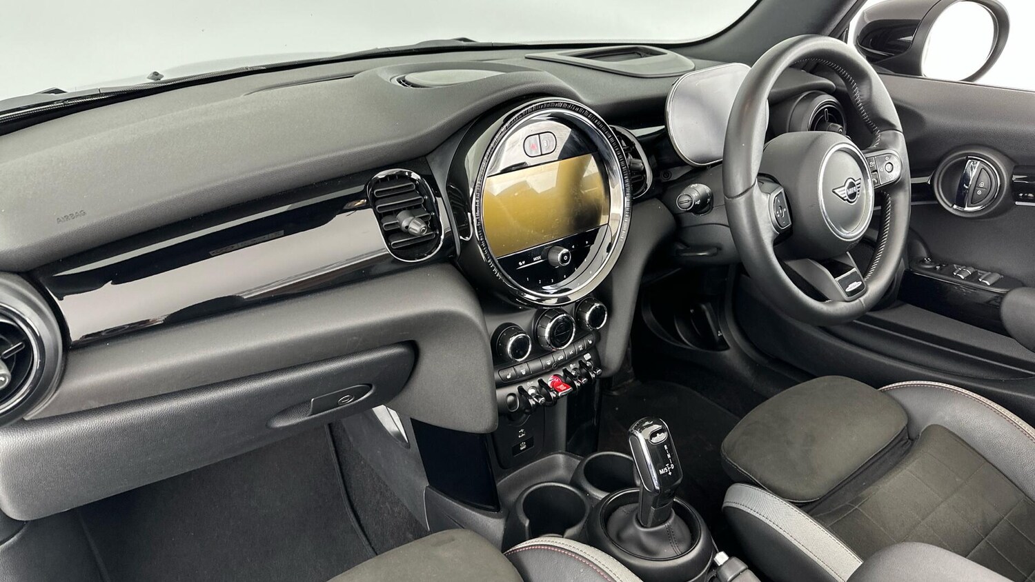 Used MINI Convertible 2023 for sale - 76760497: Photo 7