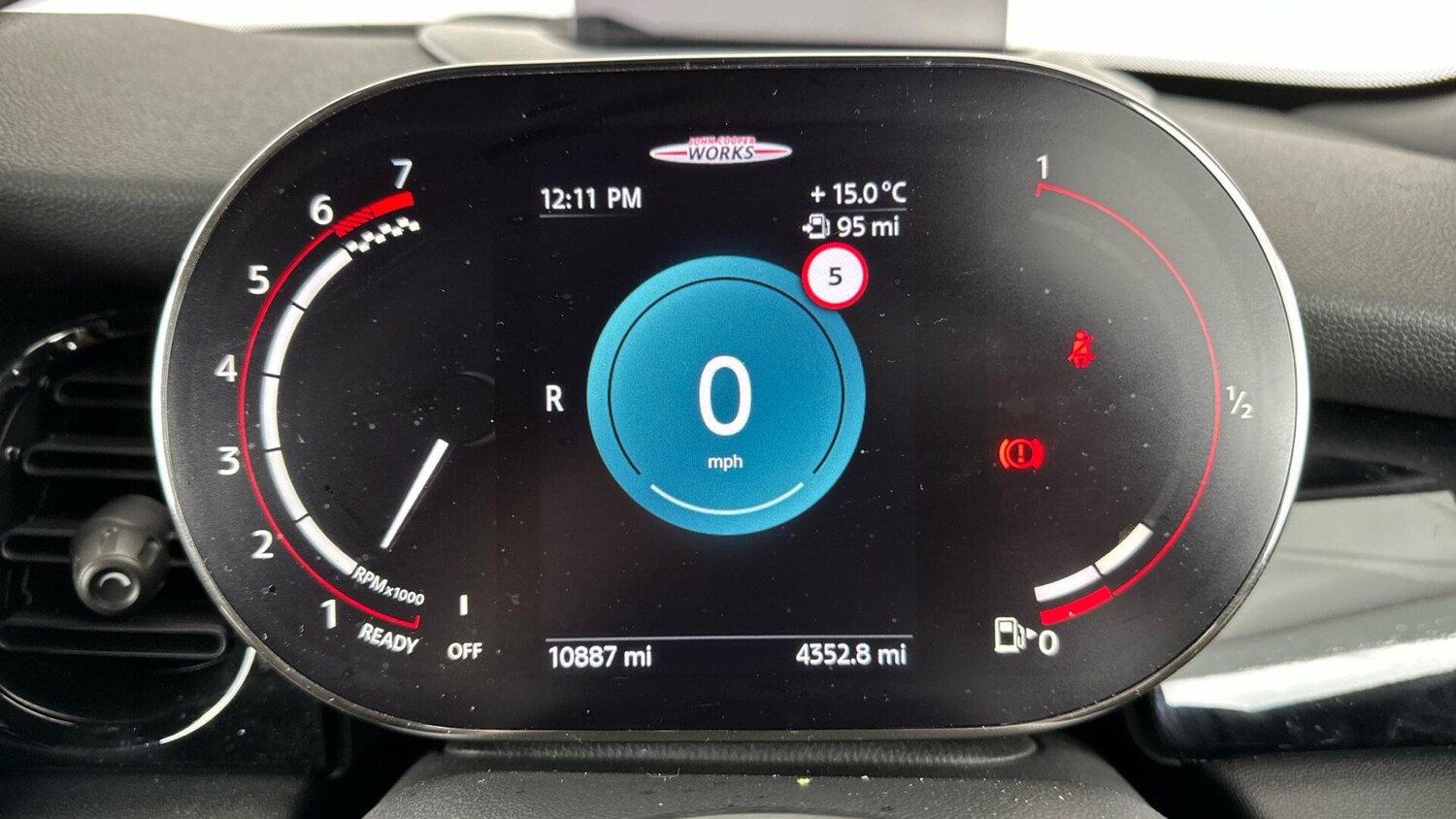 Used MINI Convertible 2023 for sale - 76760497: Photo 9