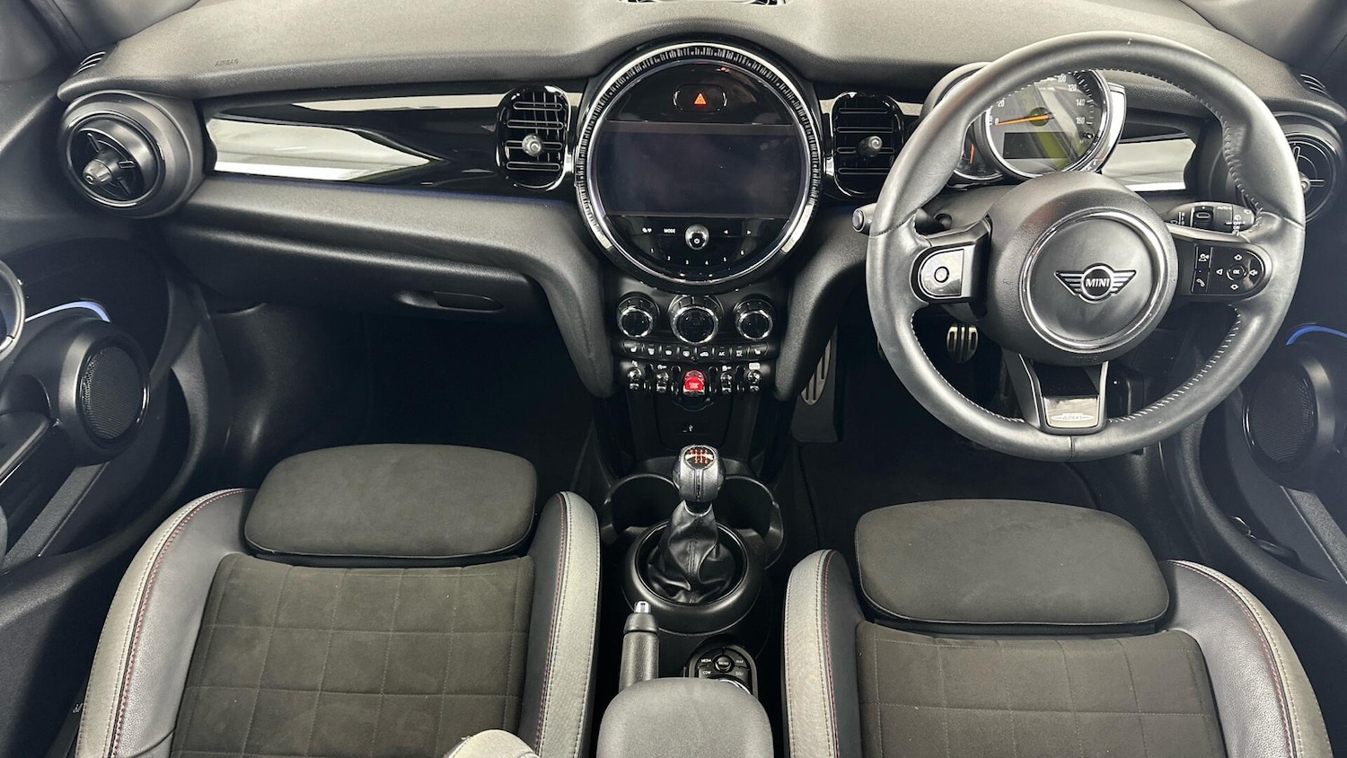 Used MINI Hatch 2022 for sale - 77291892: Photo 4