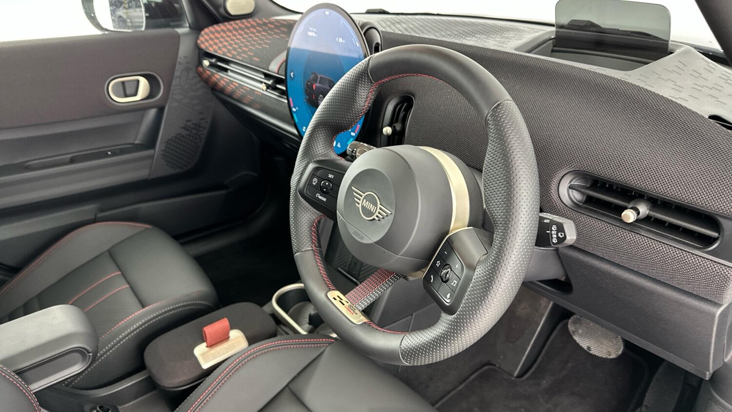 Used MINI Cooper 2025 for sale - 76760457: Photo 6