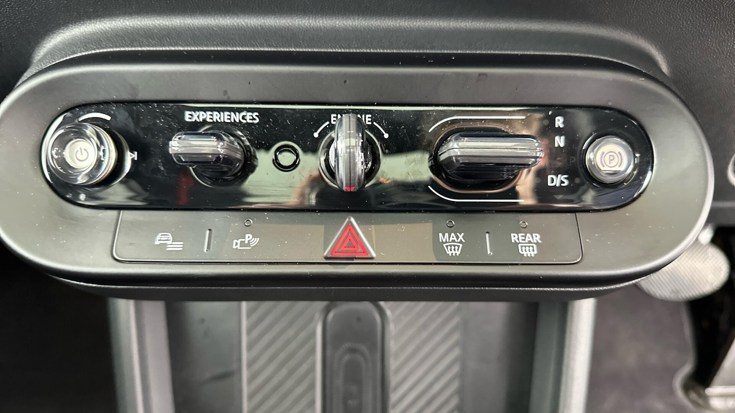 Used MINI Hatch 2025 for sale - 76850104: Photo 19