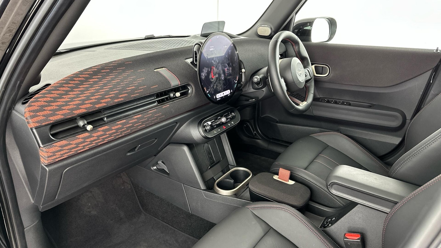 Used MINI Hatch 2025 for sale - 76850104: Photo 7