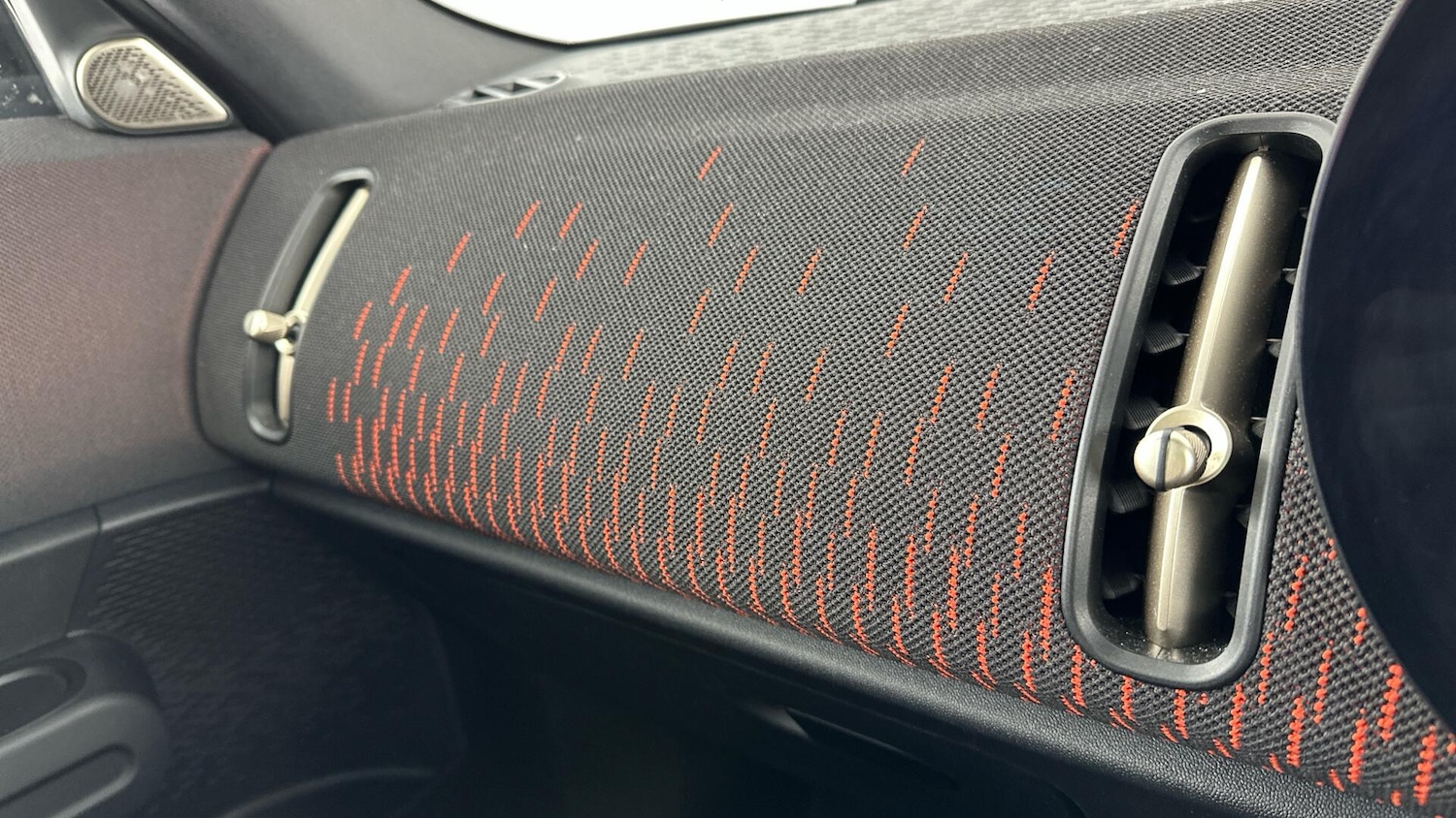 Used MINI Countryman 2025 for sale - 76760271: Photo 38