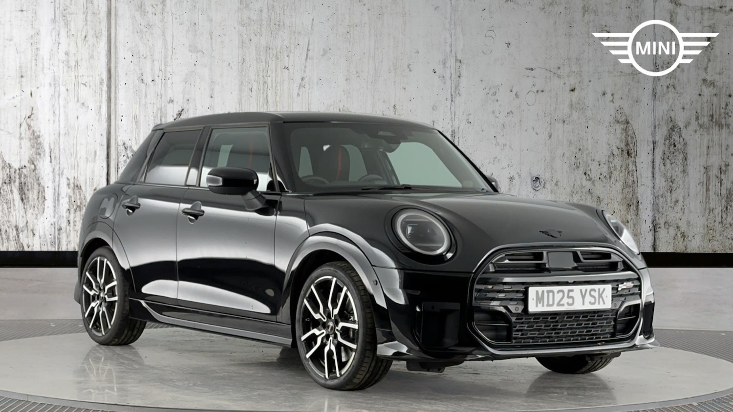 Used MINI Cooper 2025 for sale - 76760466: Photo 1