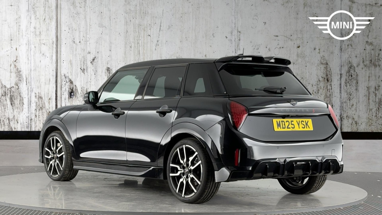 Used MINI Cooper 2025 for sale - 76760466: Photo 2