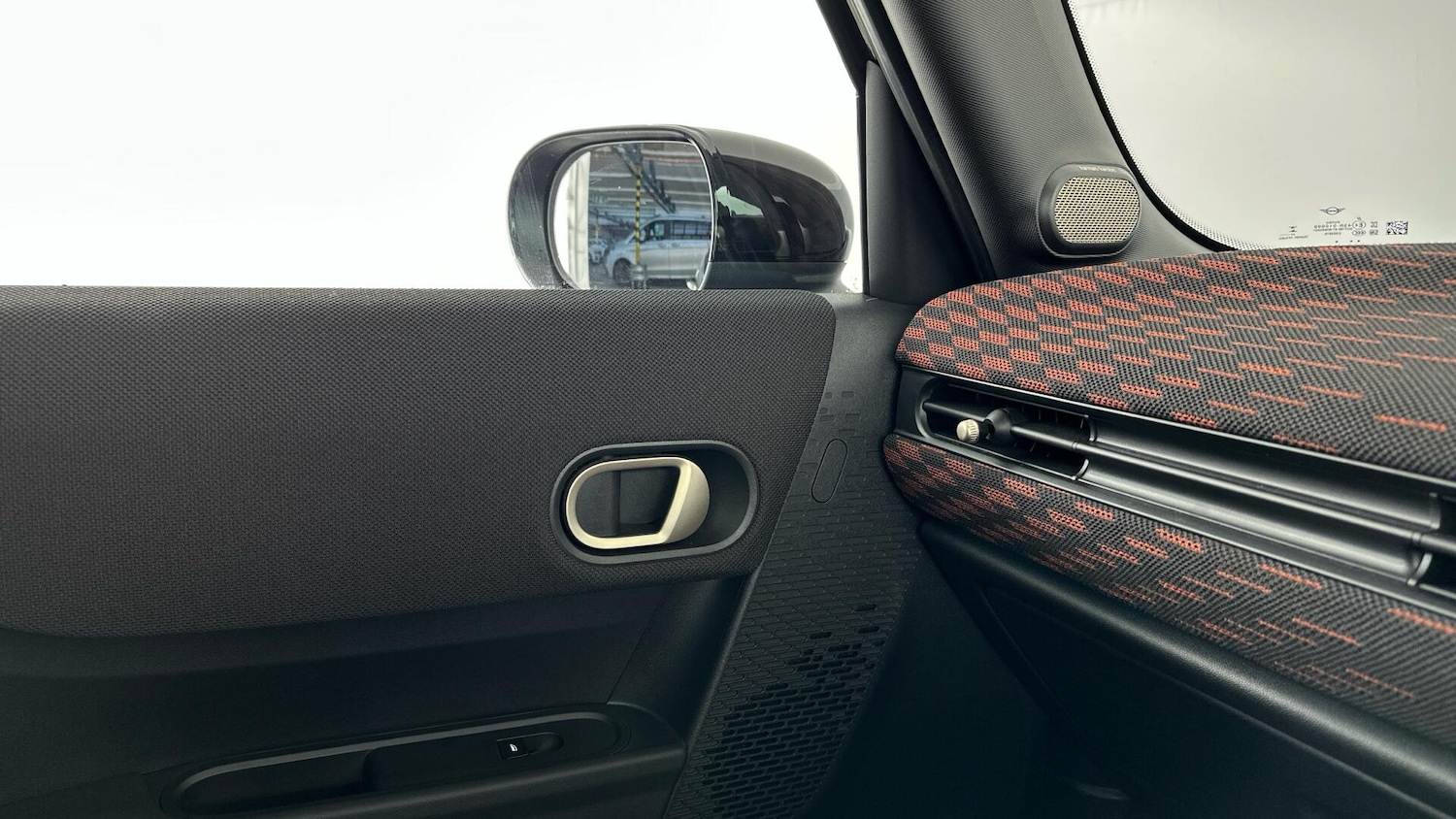 Used MINI Cooper 2025 for sale - 76760466: Photo 40