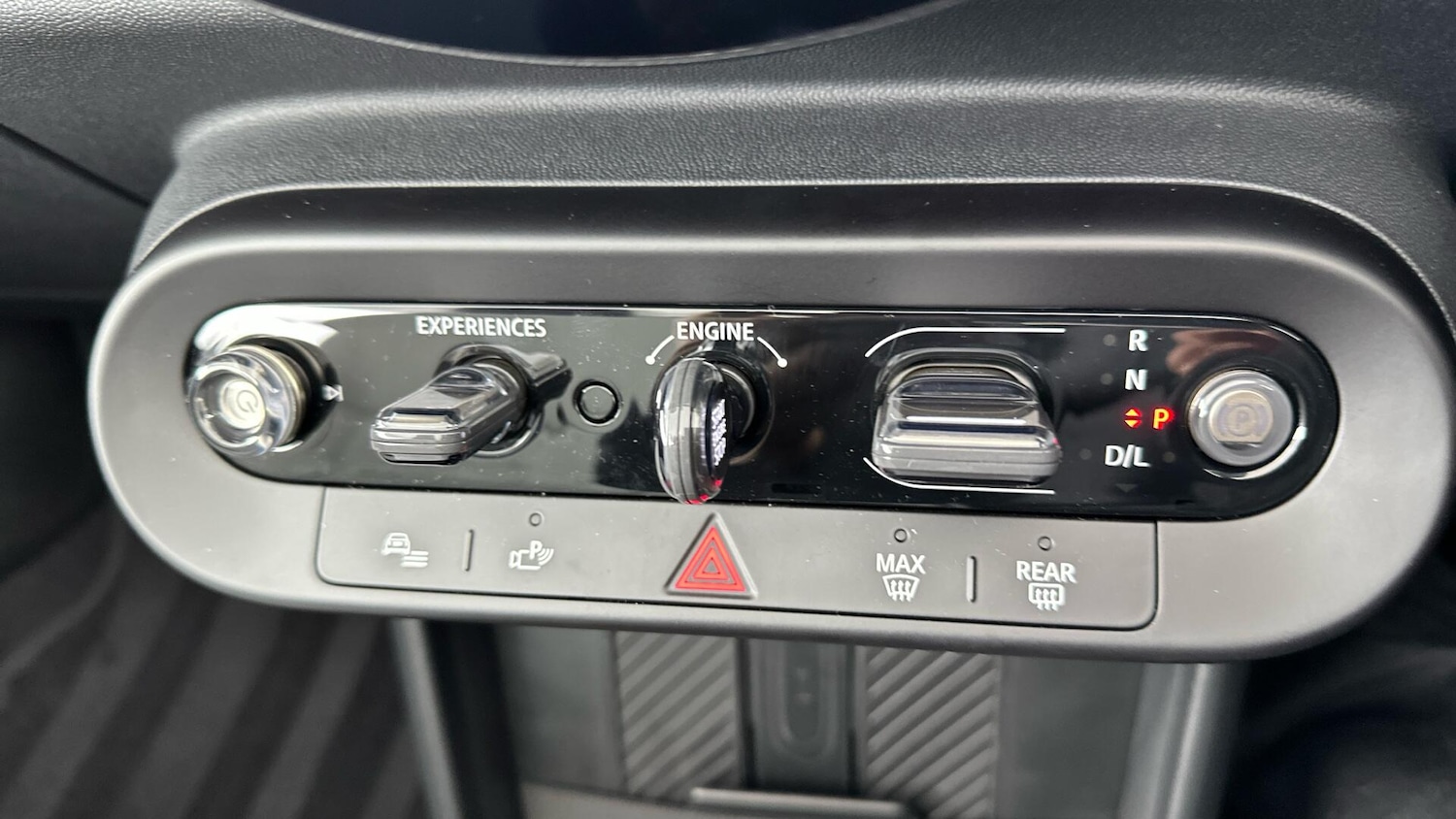 Used MINI Convertible 2025 for sale - 76780948: Photo 19