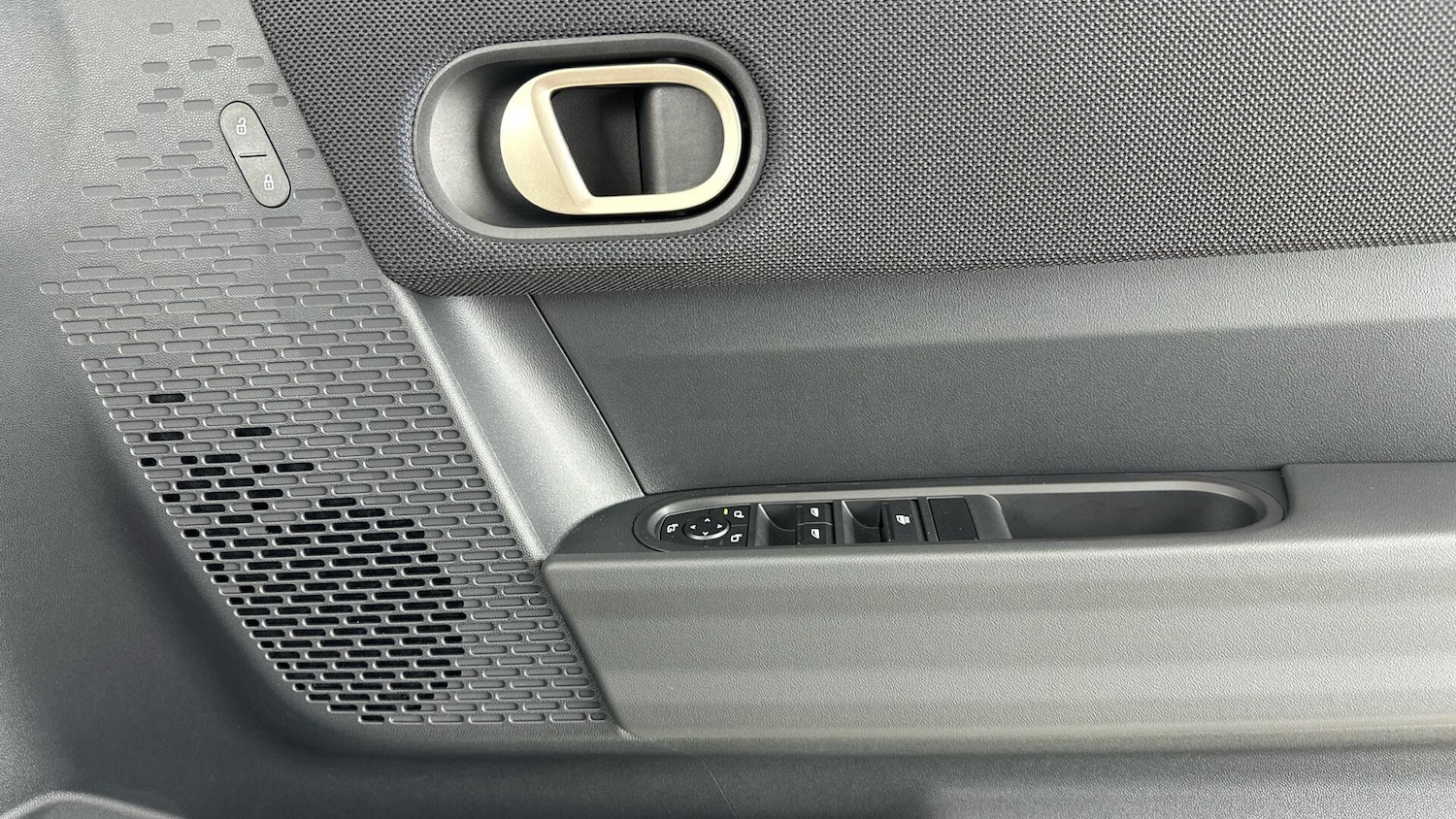 Used MINI Convertible 2025 for sale - 76780948: Photo 20