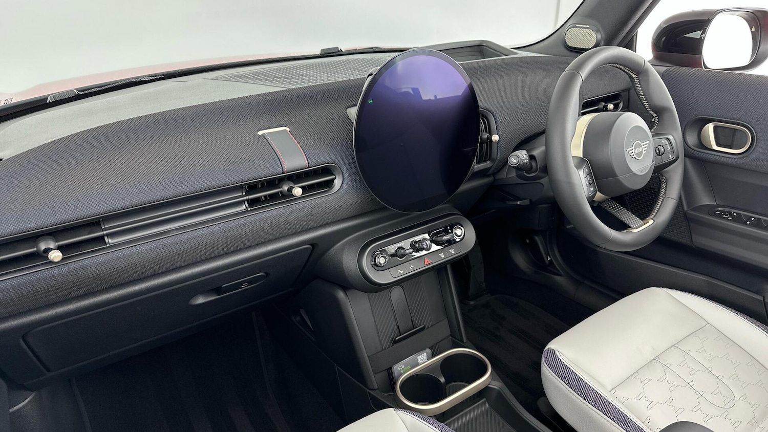 Used MINI Convertible 2025 for sale - 76780948: Photo 7