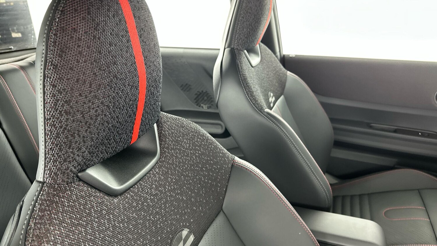 Used MINI Hatch 2025 for sale - 77016475: Photo 27