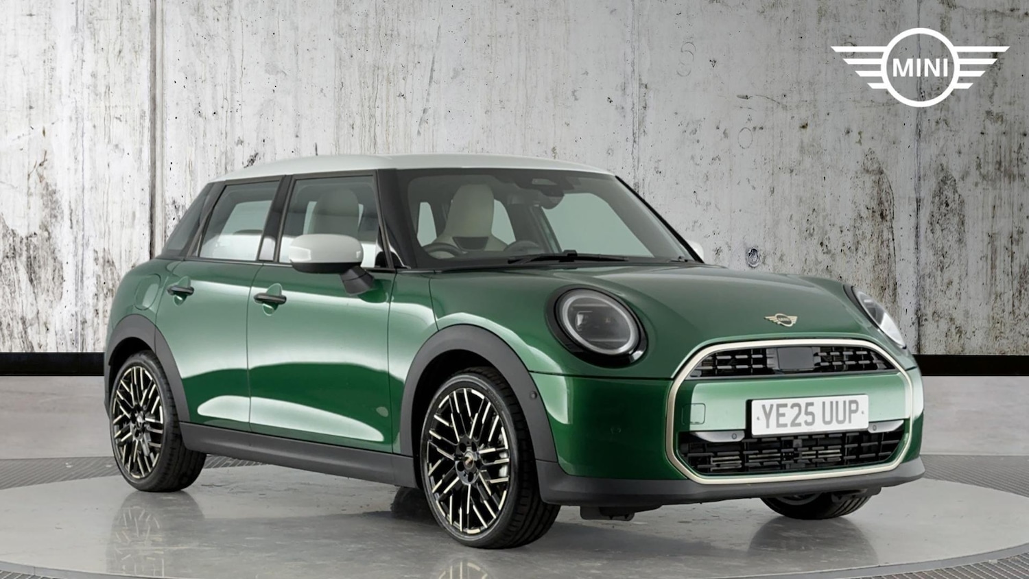 Used MINI Cooper 2025 for sale - 76760417: Photo 1