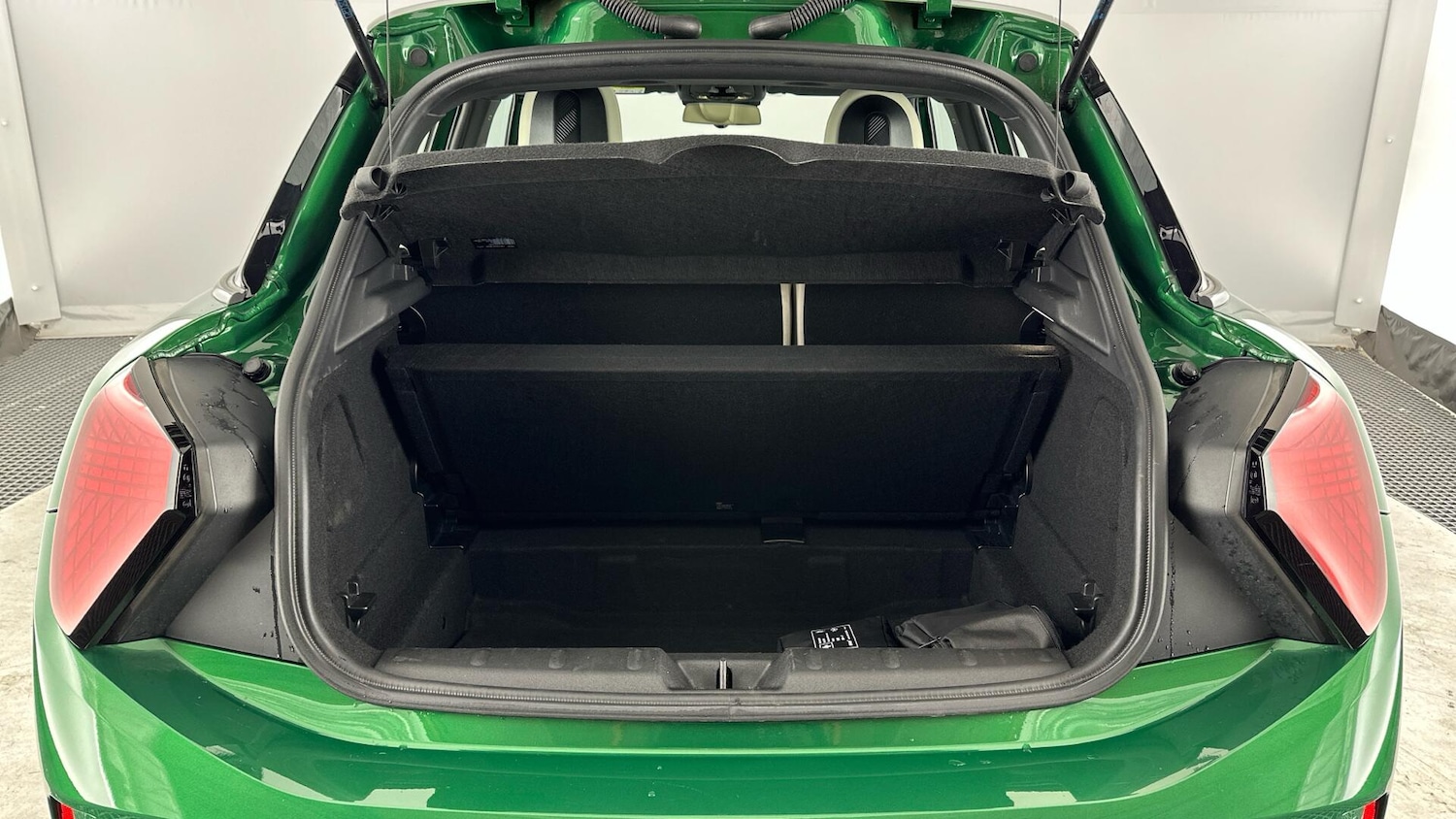 Used MINI Cooper 2025 for sale - 76760417: Photo 13