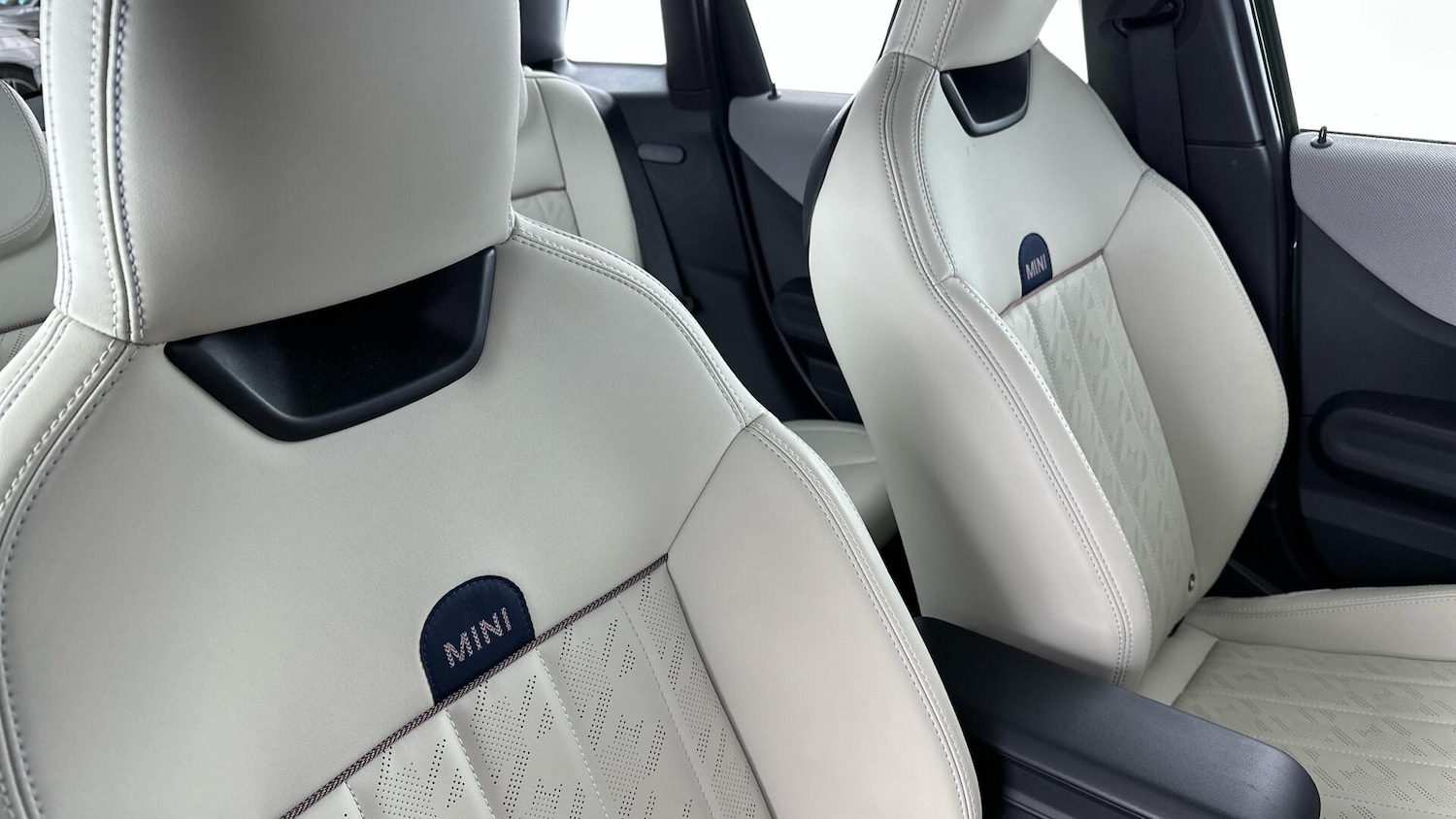 Used MINI Cooper 2025 for sale - 76760417: Photo 28