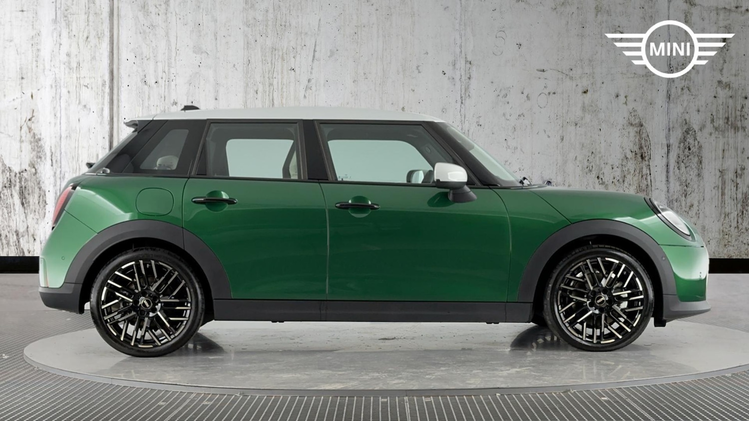 Used MINI Cooper 2025 for sale - 76760417: Photo 3