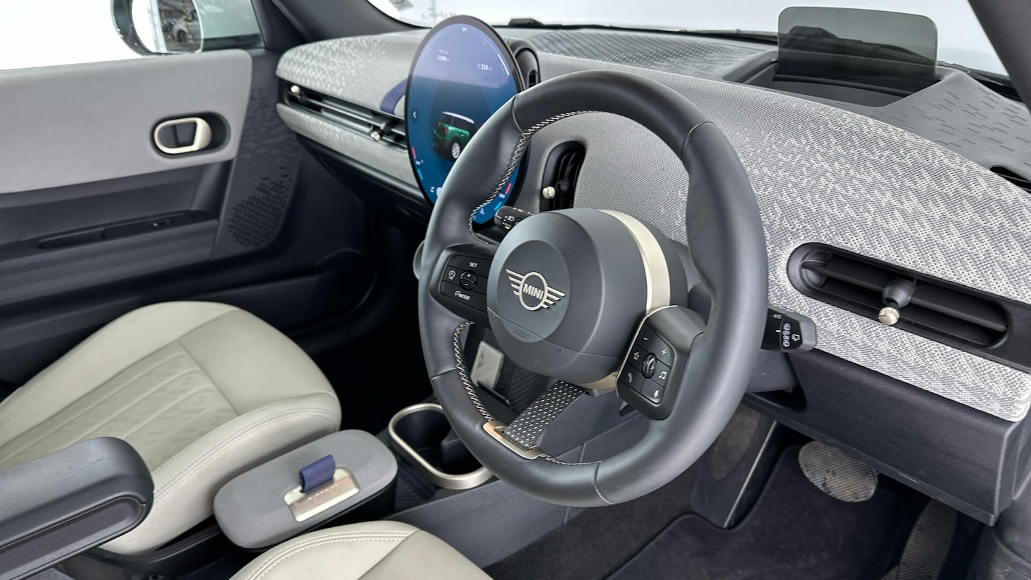 Used MINI Cooper 2025 for sale - 76760417: Photo 6