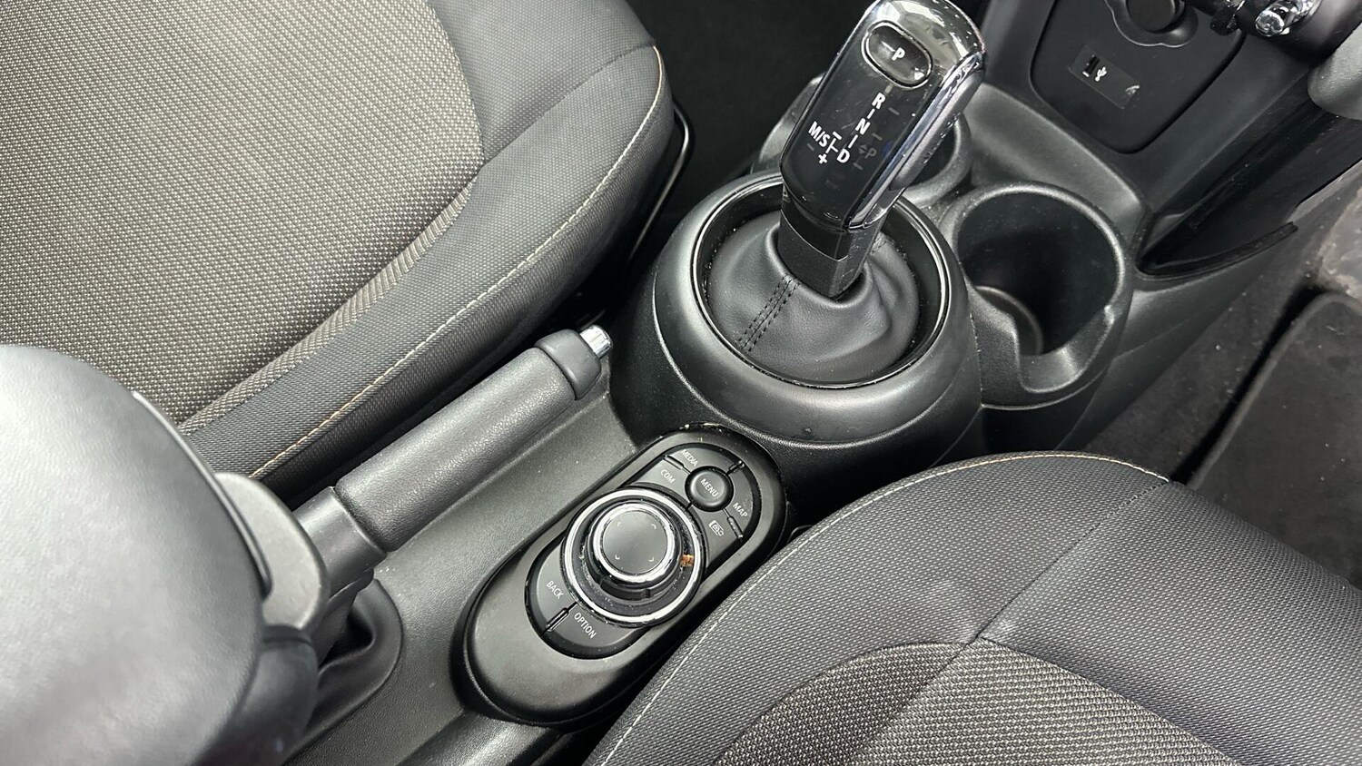 Used MINI Hatch 2022 for sale - 76760232: Photo 10