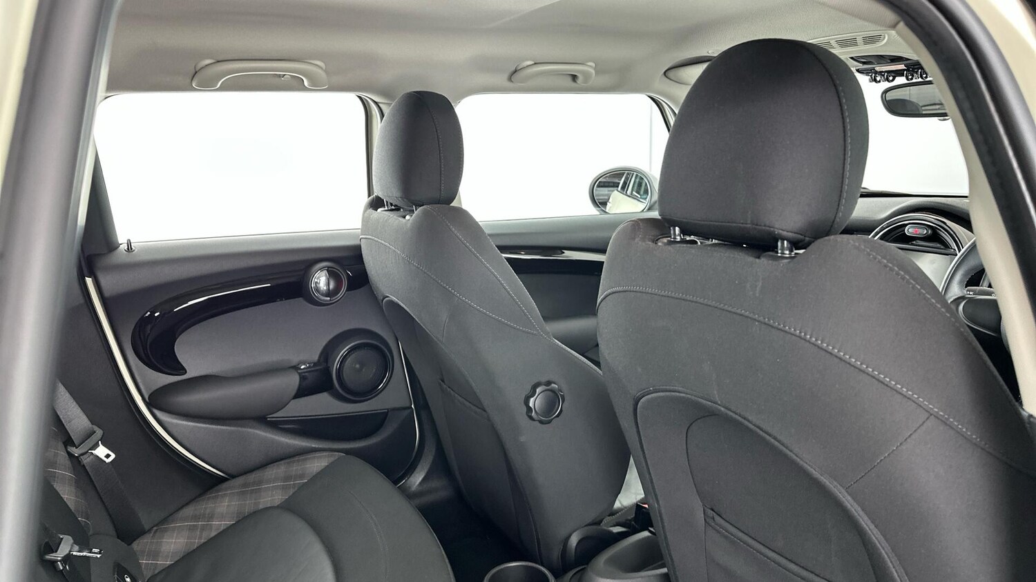 Used MINI Hatch 2017 for sale - 76760377: Photo 26