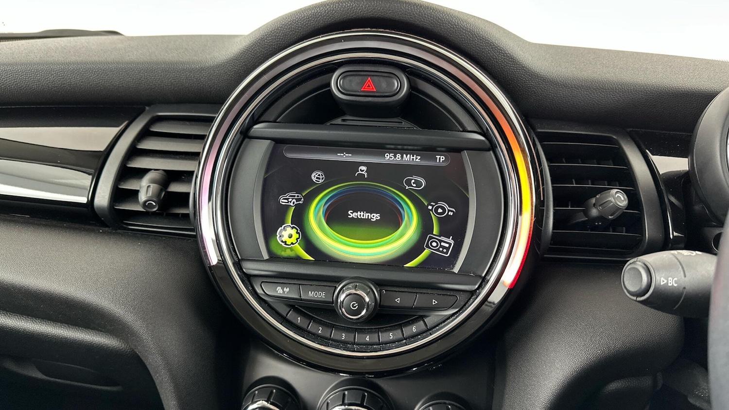 Used MINI Hatch 2017 for sale - 76760377: Photo 8