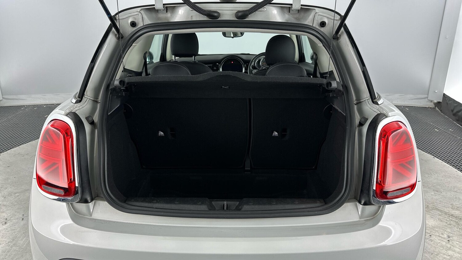 Used MINI Hatch 2022 for sale - 76760334: Photo 13