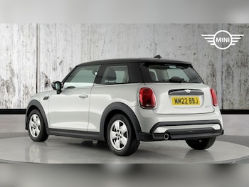 Used MINI Hatch 2022 for sale - 76760334: Photo