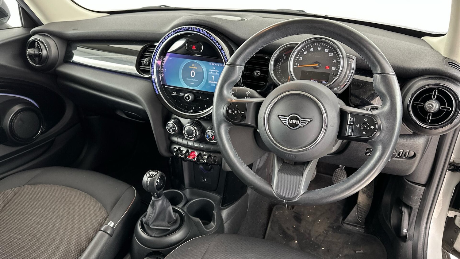 Used MINI Hatch 2022 for sale - 76760334: Photo 4