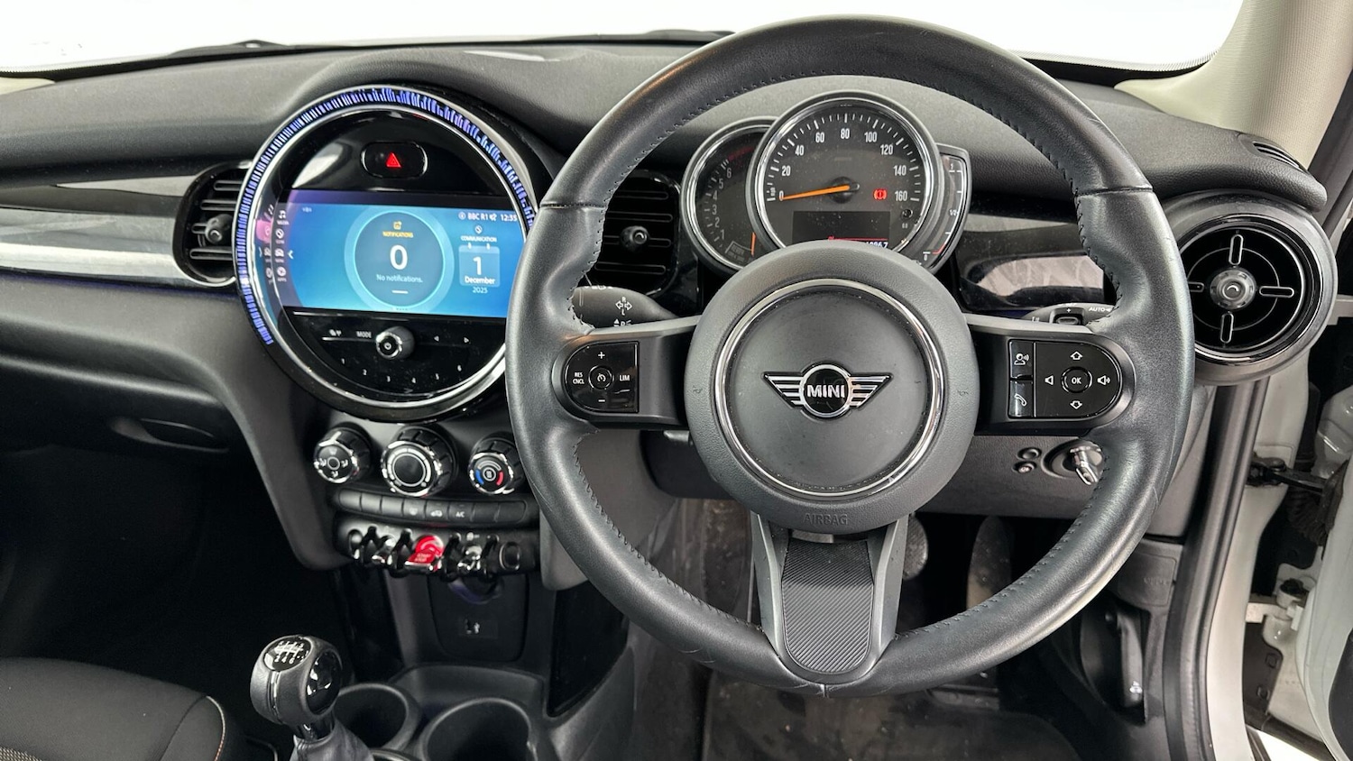 Used MINI Hatch 2022 for sale - 76760334: Photo 5