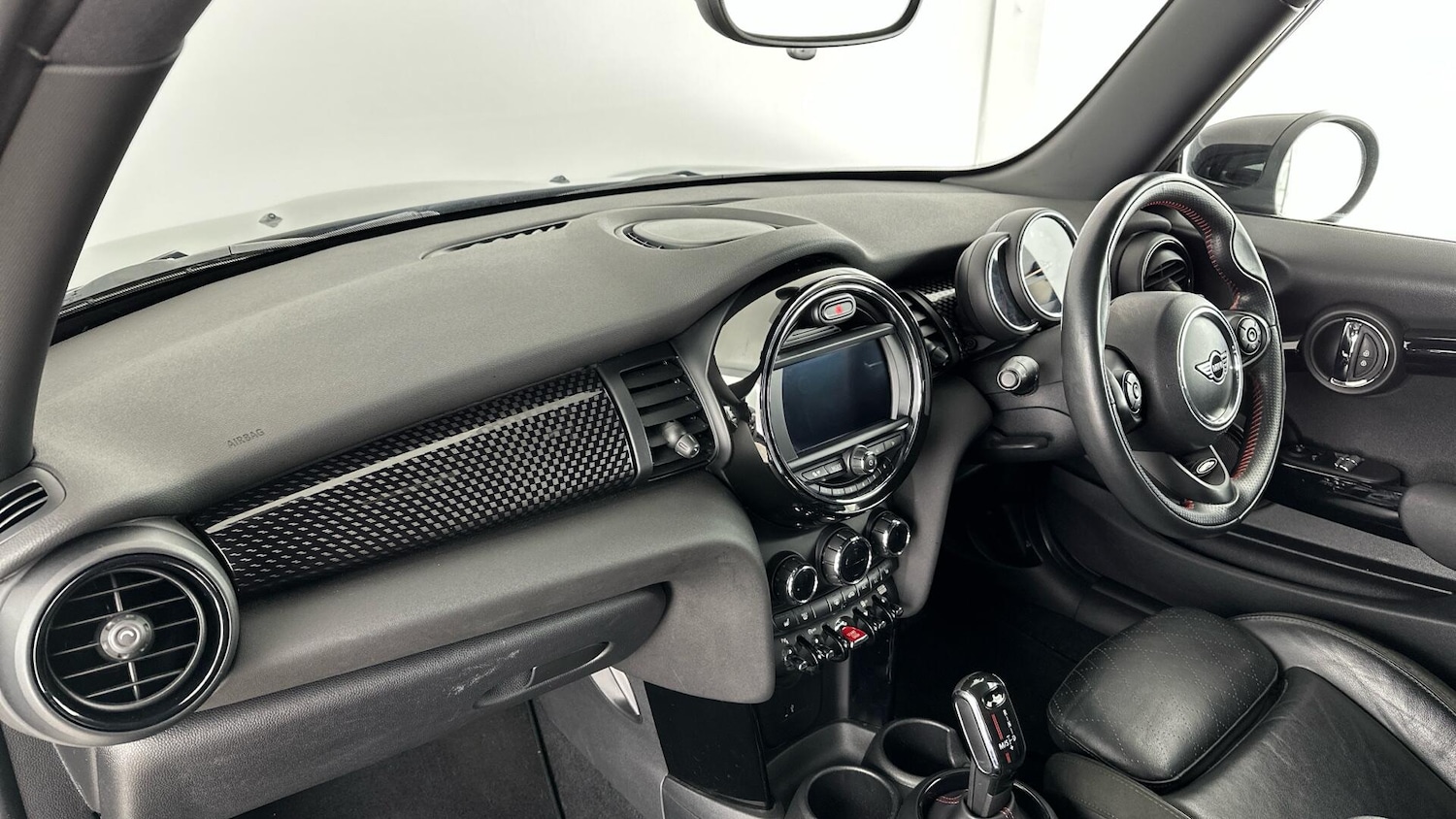 Used MINI Hatch 2019 for sale - 77633050: Photo 7