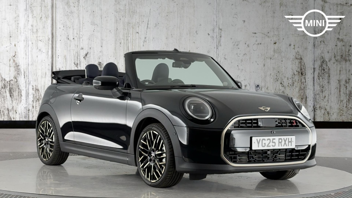 Used MINI Cooper 2025 for sale - 76760496: Photo 1