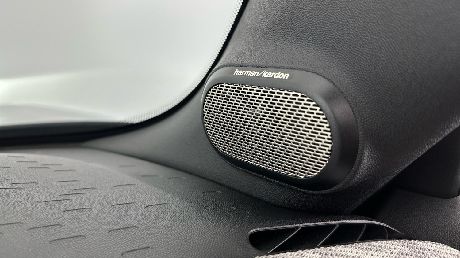 Used MINI Cooper 2025 for sale - 76760496: Photo 29