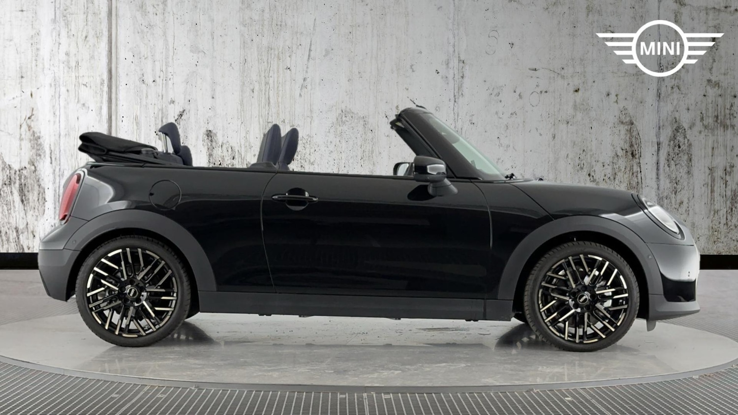 Used MINI Cooper 2025 for sale - 76760496: Photo 3