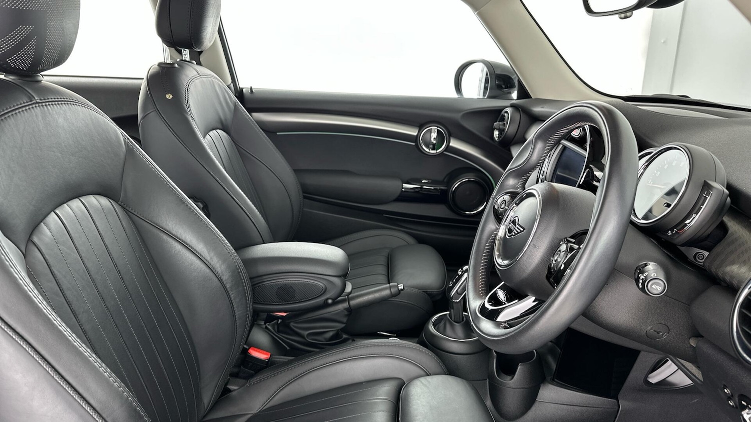 Used MINI Hatch 2020 for sale - 76760351: Photo 11