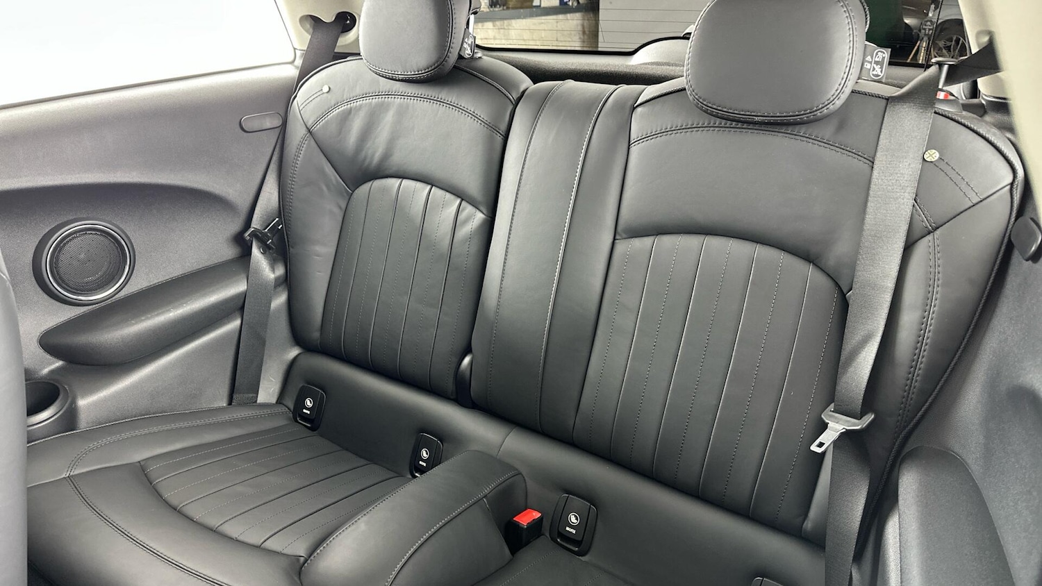 Used MINI Hatch 2020 for sale - 76760351: Photo 12