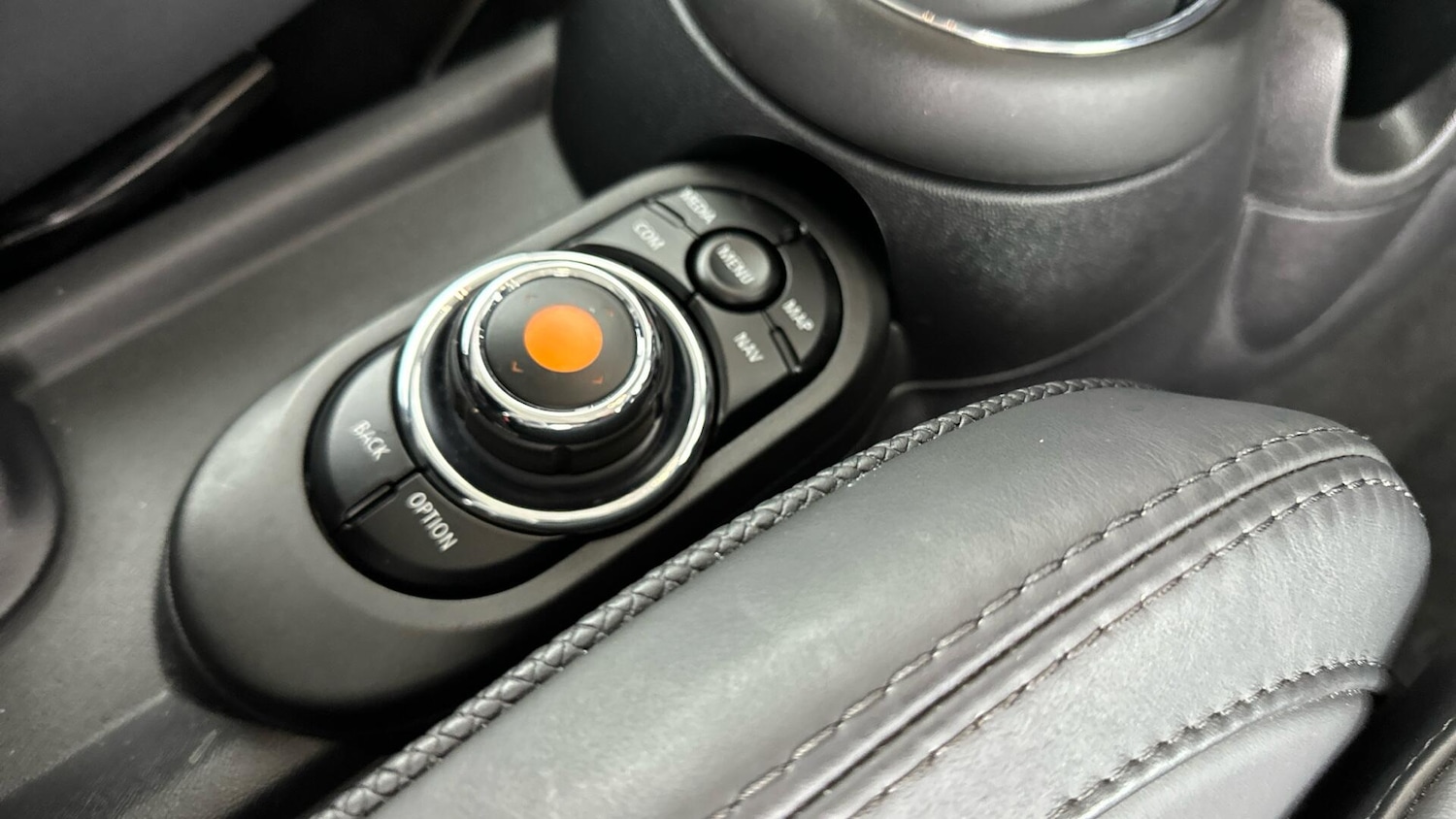 Used MINI Hatch 2020 for sale - 76760351: Photo 19