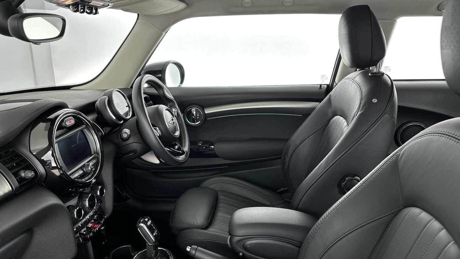 Used MINI Hatch 2020 for sale - 76760351: Photo 24