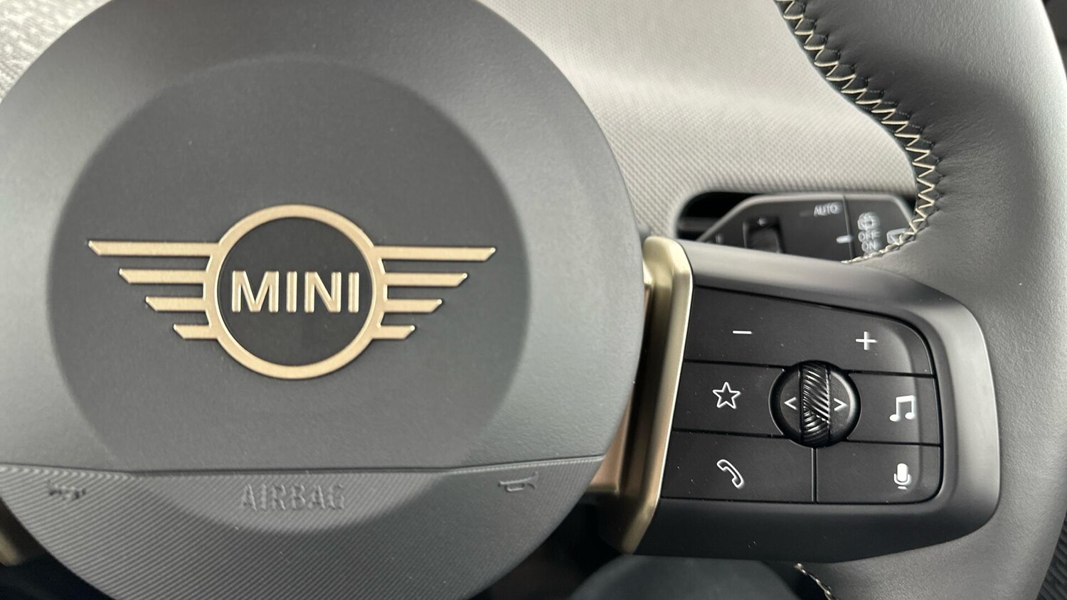 Used MINI Cooper 2025 for sale - 76760415: Photo 18