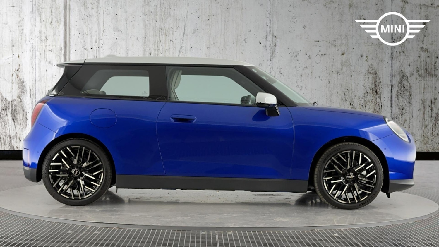 Used MINI Cooper 2025 for sale - 76760415: Photo 3