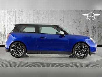 Used MINI Cooper 2025 for sale - 76760415: Photo