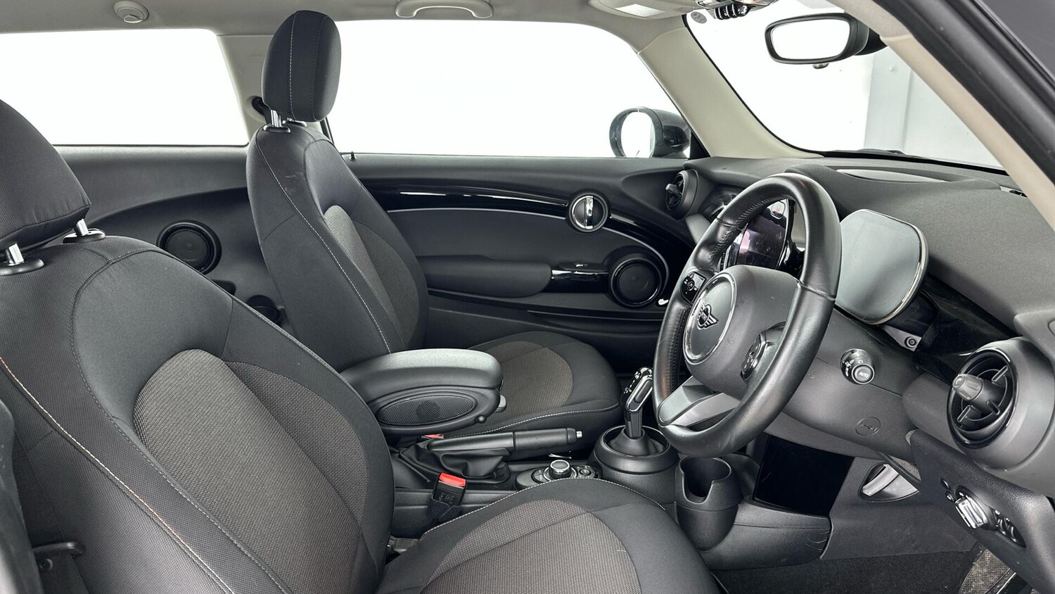 Used MINI Hatch 2022 for sale - 76780567: Photo 11