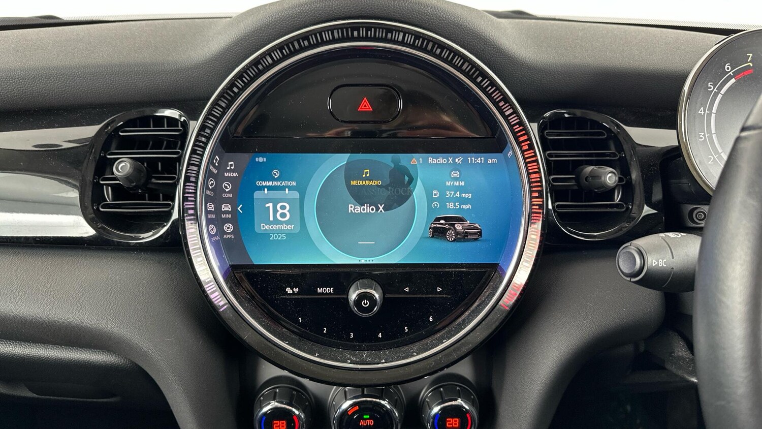 Used MINI Hatch 2022 for sale - 76780567: Photo 8